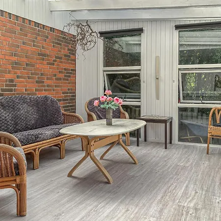 3 Bedroom Lovely In *