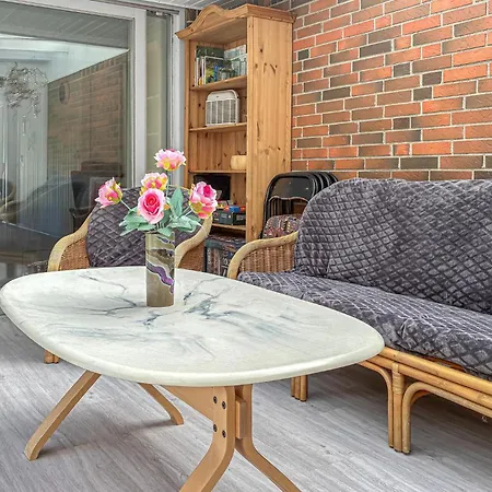 3 Bedroom Lovely In Holiday home *